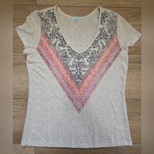 [NWOT] MAURICES Short Sleeved Vneck Shirt Top L Large